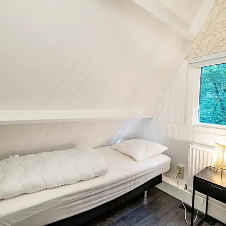 Lupin Semesterbostad